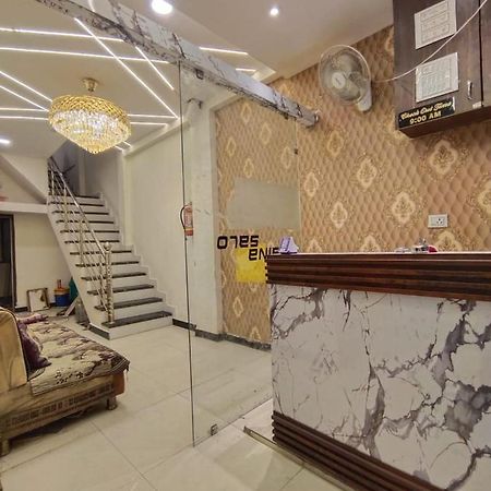 Hotel Chhavi Ujjain Eksteriør billede